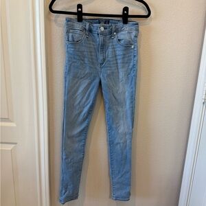 Abercrombie & Fitch Women's Sky Blue Skinny Jeans